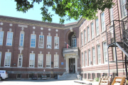 David G. Farragut Elementary School